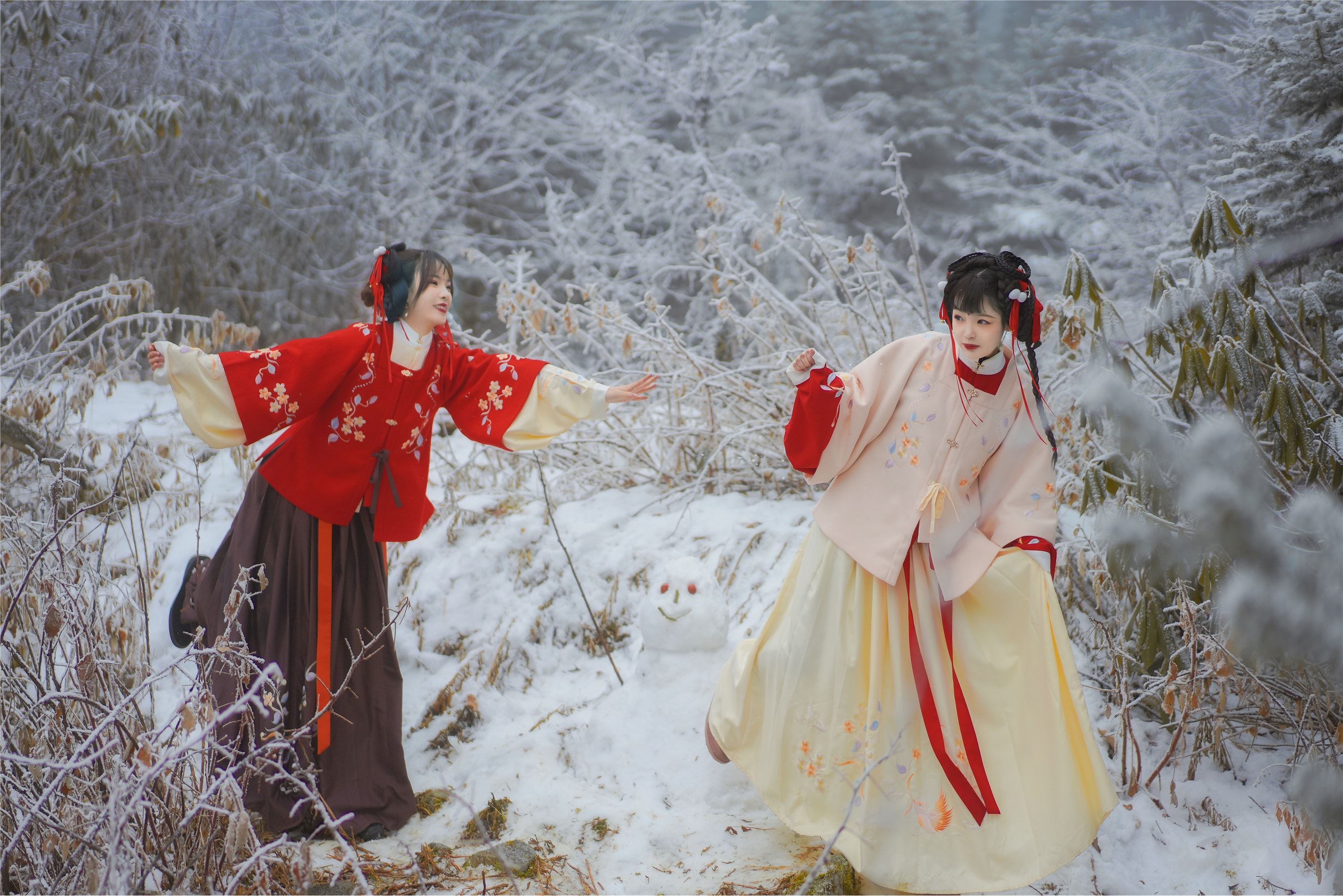 YITUYU艺图语 2021.09.04 雪中少女 赵瑞洁_ez